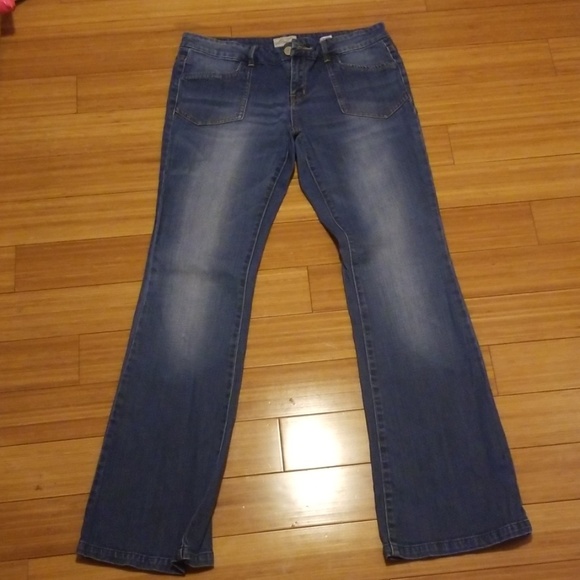 Aeropostale Denim - 💰Sale💰Aeropostale Jeans Hailey Flare 11/12 Long